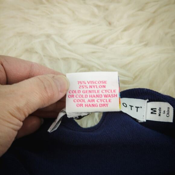 Gretchen Scott Size Medium M Navy Blue Crew Scoop Neck Vented Pullover Sweater - Picture 5 of 6